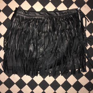 Fringe mini skirt